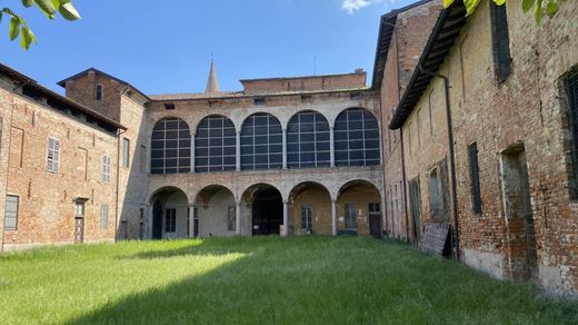 Luxus-Haus in Borgonovo Valtidone, Provincia di Piacenza