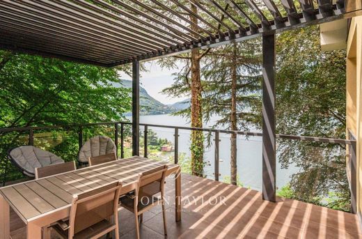 Villa in Faggeto Lario, Provincia di Como