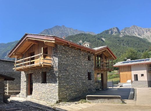 Villa in Courmayeur, Valle d'Aosta