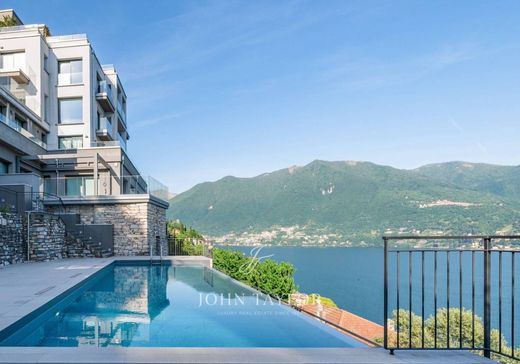 Apartment in Carate Urio, Provincia di Como