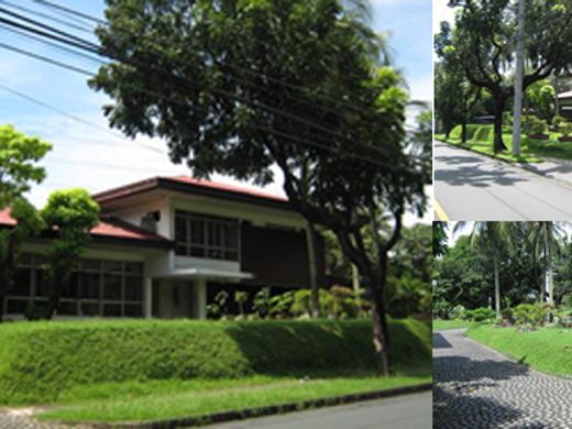 Detached House in Makati City, Southern Manila District
