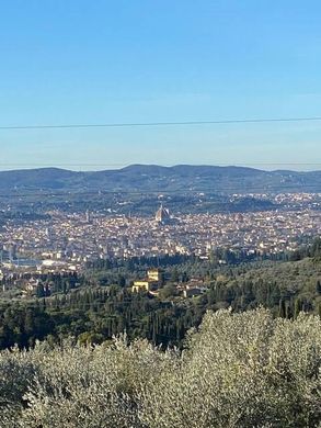 Country House in Fiesole, Florence