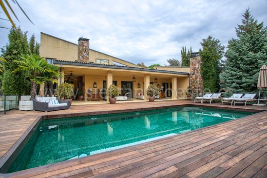 Luxury home in Torrelodones, Province of Madrid