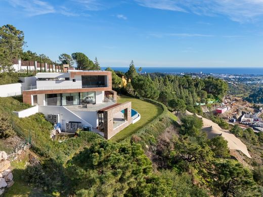 Villa in El Madroñal, Malaga