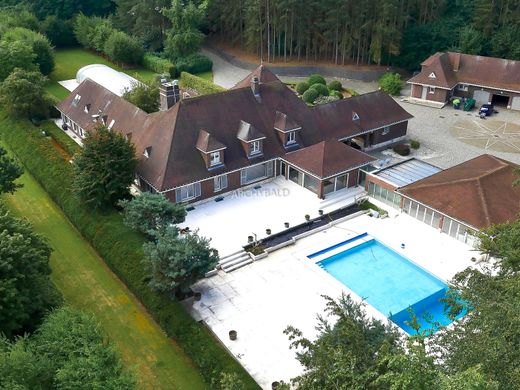 Mansion in Grez-Doiceau, Walloon Brabant Province