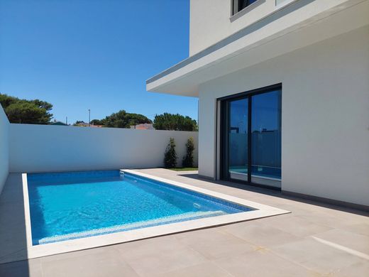 Vrijstaand huis in Alcabideche, Cascais