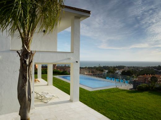 Villa in Marbella Del Este, Malaga