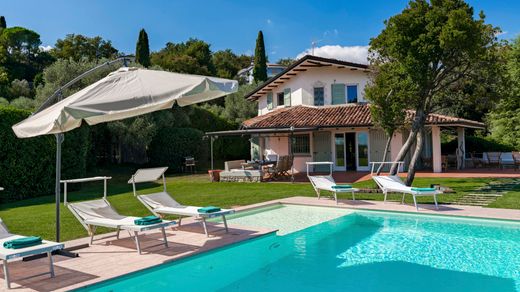 Villa in San Felice del Benaco, Provincia di Brescia
