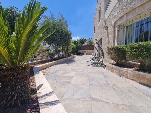 Villa in Jerusalem, Jerusalem District
