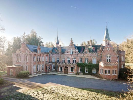 Luxus-Haus in Zedelgem, Provinz Westflandern