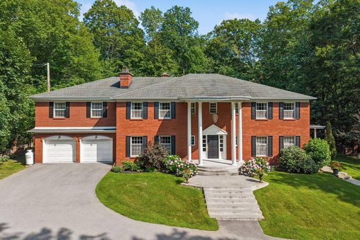 Detached House in Montreal, City of Montréal