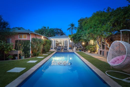Detached House in Los Angeles, Los Angeles County