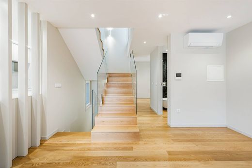 Detached House in Porto, Distrito do Porto