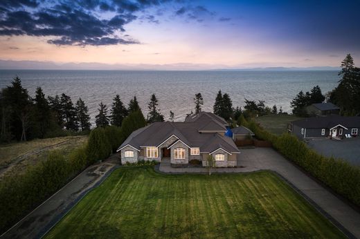 Detached House in Courtenay, Comox Valley Regional District