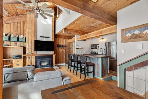 Apartment in Steamboat Springs, Routt County