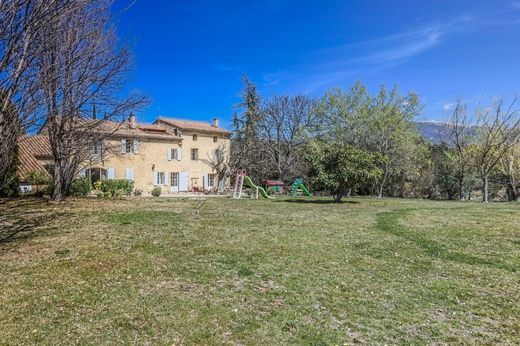 Detached House in Mazan, Vaucluse