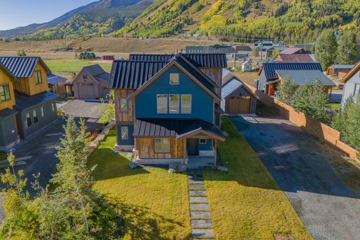 Luxury home in Crested Butte, Gunnison County