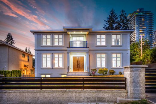 Detached House in Burnaby, Metro Vancouver Regional District