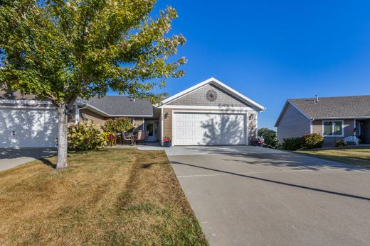 Townhouse - Sioux Falls, Minnehaha County