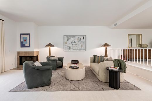 Apartment in Los Angeles, Los Angeles County