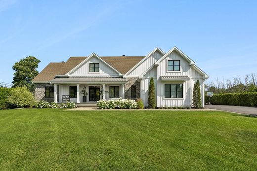 Detached House in L'Île-Bizard, City of Montréal