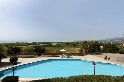 Detached House in Calatabiano, Catania