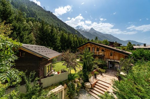 Semidetached House in Chamonix, Haute-Savoie