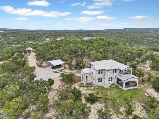 Country House in Dripping Springs, Hays County