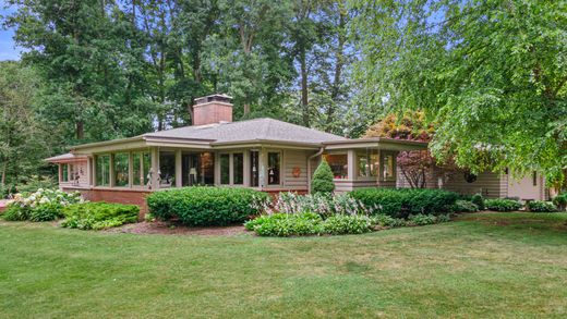 Detached House in Mount Pleasant, Racine County
