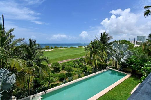 Detached House in Cancún, Benito Juárez