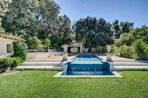 Detached House in Aix-en-Provence, Bouches-du-Rhône