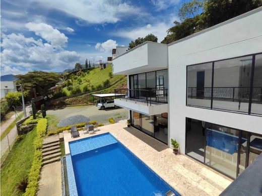 Gutshaus oder Landhaus in Copacabana, Departamento de Antioquia
