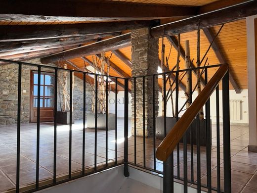 Villa multifamiliale à La Massana