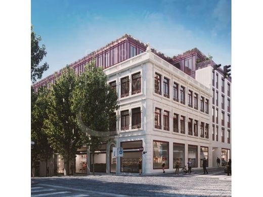 Apartment / Etagenwohnung in Porto, Distrito do Porto