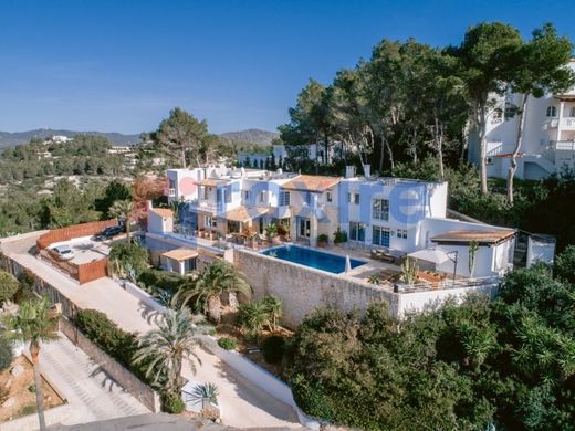 Villa in Santa Eulària des Riu, Province of Balearic Islands