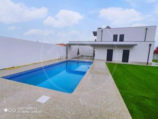 Luxury home in Chaves, Distrito de Vila Real