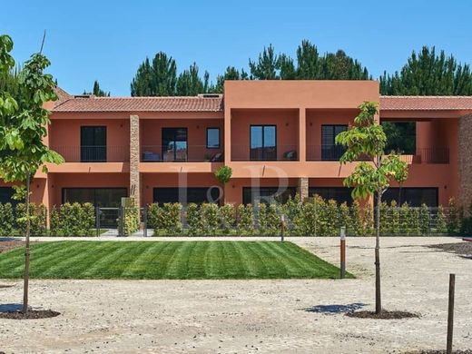 Συγκρότημα ανεξάρτητων κατοικιών σε Seixal, Distrito de Setúbal