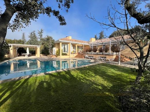 Luxury home in Hoyo de Manzanares, Province of Madrid
