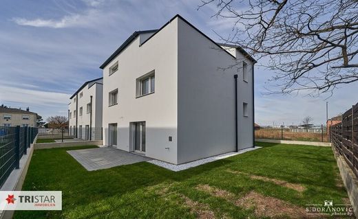 Luxury home in Korneuburg, Politischer Bezirk Korneuburg