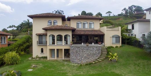 Luxury home in Tres Ríos, La Unión