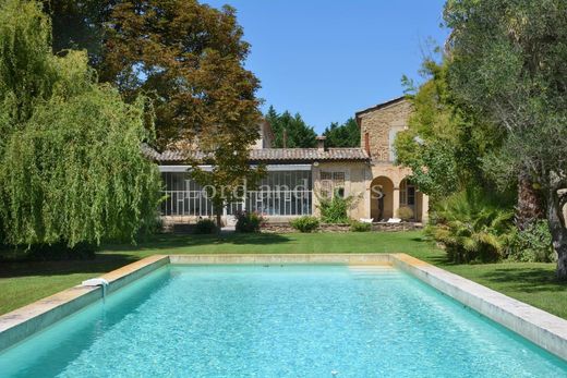 Luxury home in Althen-des-Paluds, Vaucluse