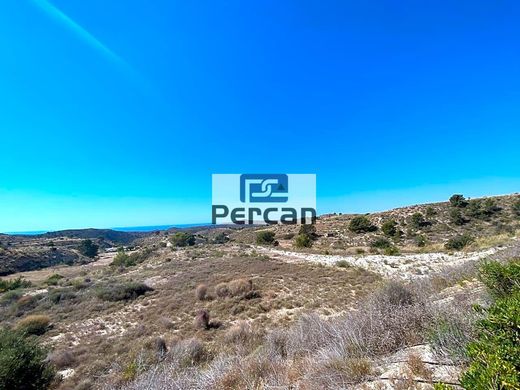 Land in Aigues, Province of Alicante