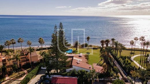 Villa in Estepona, Malaga