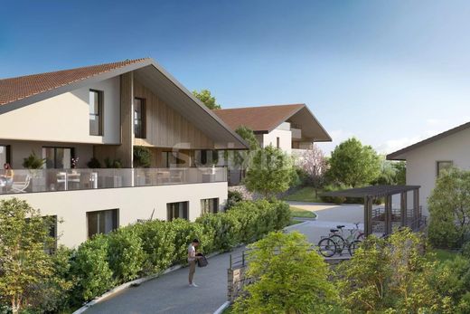 Apartment / Etagenwohnung in Excenevex, Haute-Savoie