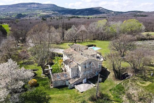 Landhaus / Bauernhof in Forcalquier, Alpes-de-Haute-Provence