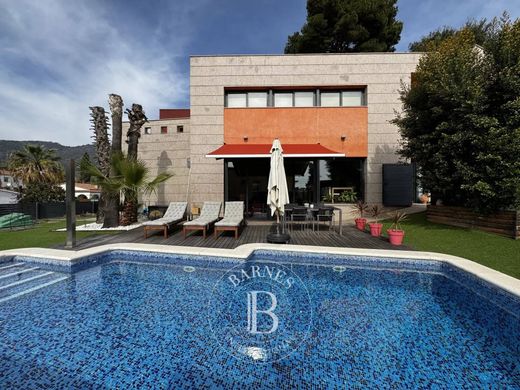 Luxury home in Cabrils, Province of Barcelona
