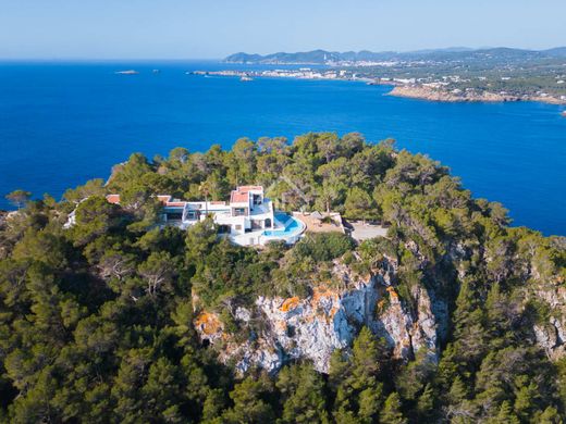 Villa in Santa Eulària des Riu, Province of Balearic Islands