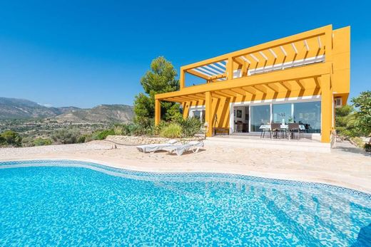 Detached House in Aigues, Province of Alicante