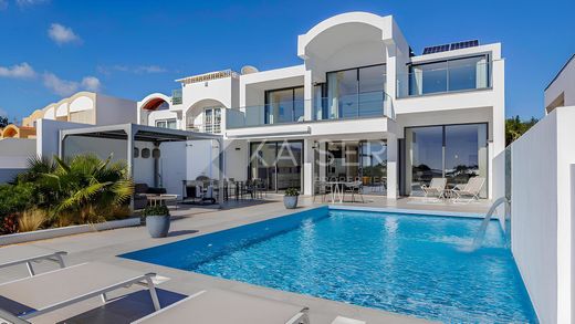 Villa in Albufeira e Olhos de Água, Albufeira Municipality