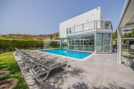 Villa in Albufeira e Olhos de Água, Albufeira Municipality
